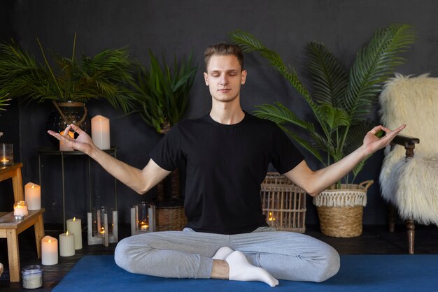 Nasha Mukti Kendra often incorporate holistic therapies such as yoga, meditation.